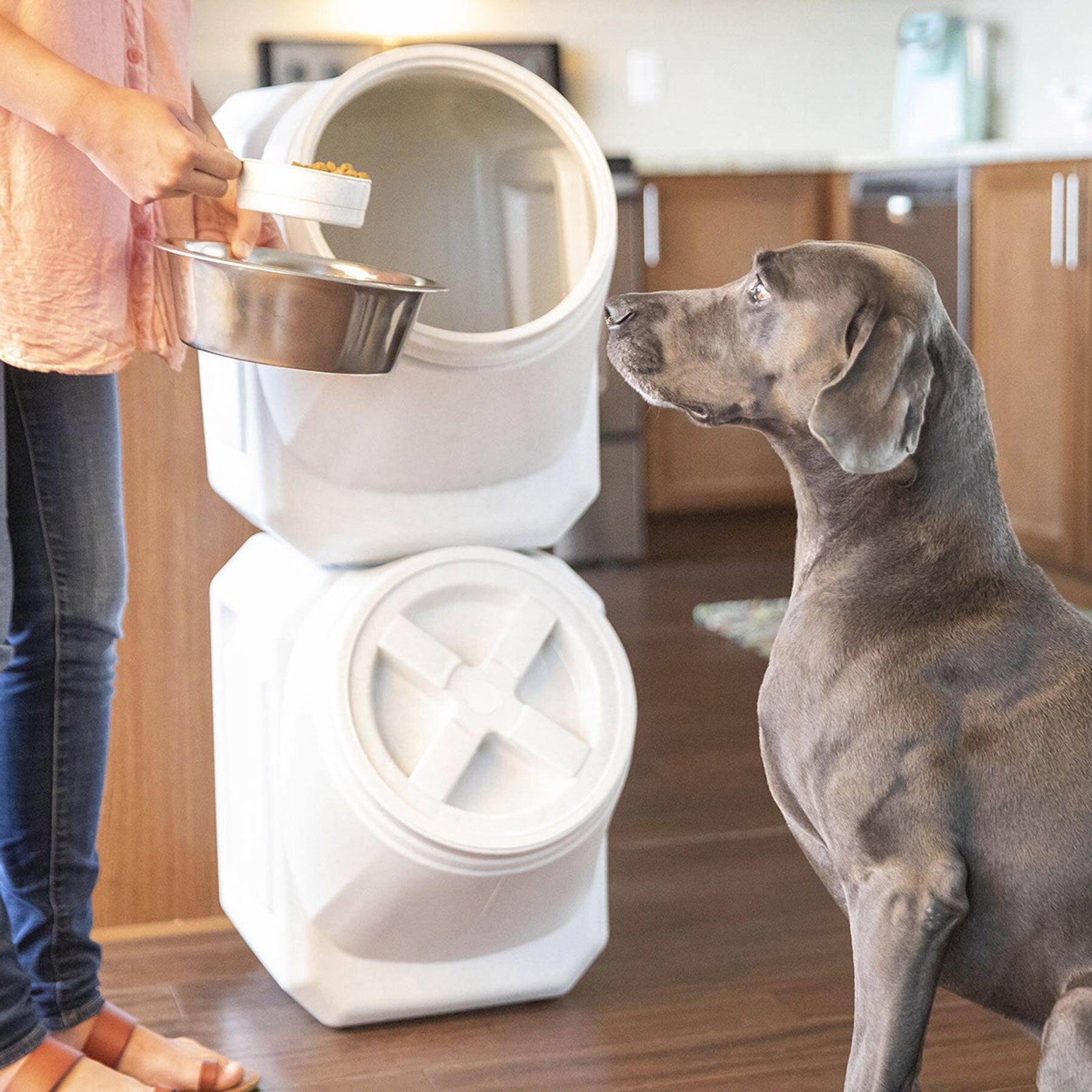 Vittles Vault Outback Stackable Pet Food Storage Container